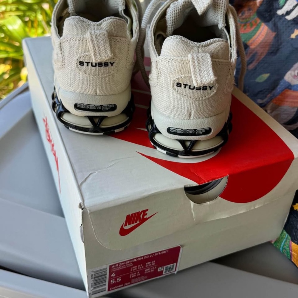 Nike Stussy - Picture 2 of 3